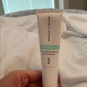 Rodan +fields recharge step 3 sunscreen